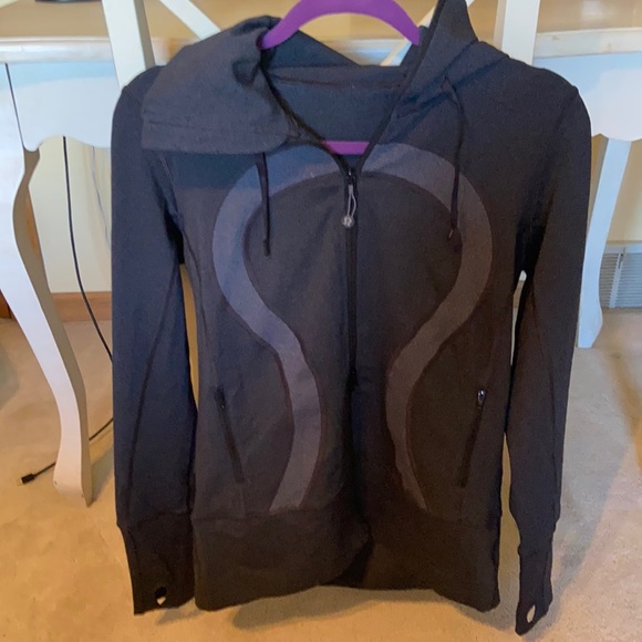 Lululemon define jacket with hood - Picture 1 of 4